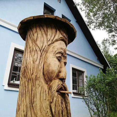 Landhaus U Troubilu Rvacov